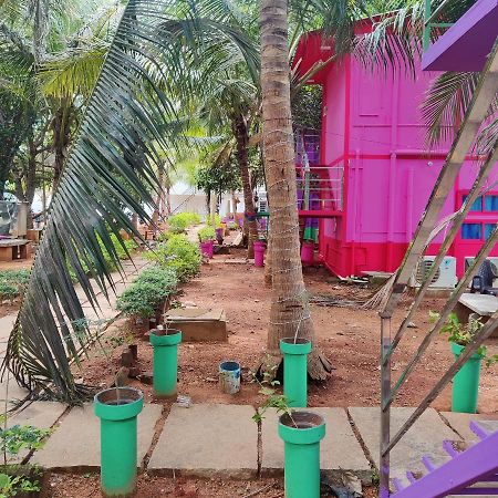 Woodpacker 2.0 Albergue Pondicherry Exterior foto